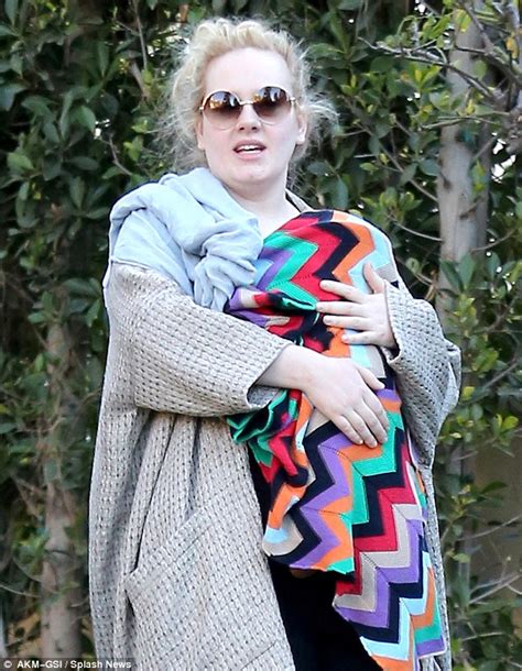 New Mum Adele Gives Her Own Mother Plush London Pad Worth £600k Daily