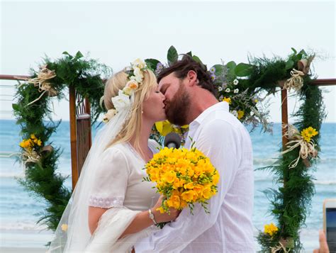 Svu star, kelli giddish, it came true as she got married to her beloved husband lawrence faulborn by the side of a beach. Kelli Giddish & Lawrence Faulborn Beach Wedding 6/20/15 ...
