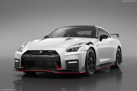 2020 Nissan Gt R Nismo Hd Pictures Videos Specs And Information