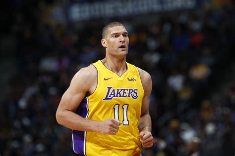 Brook Lopez Bio Wife Brother Parents Height Age Weight Salary