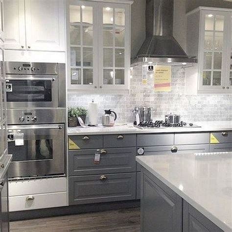 Gray And White Kitchens The Perfect Balance Of Style And Functionality
