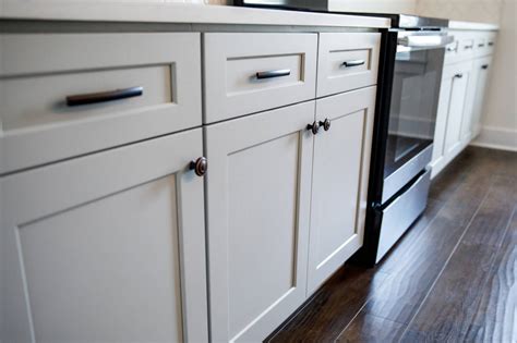 From contemporary and modern to refined and traditional. Cost of New Kitchen Cabinets - 2019 Price Guide - Inch ...