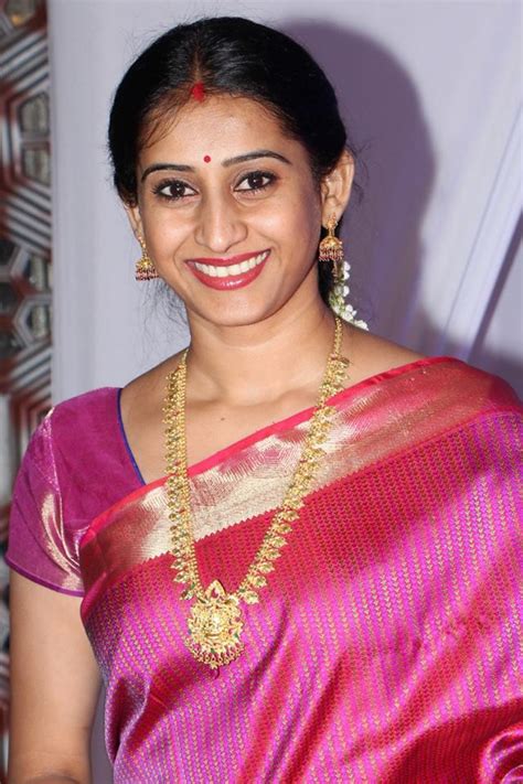 Telugu Tv Serial Actress Meena Kumari Latest Photo Gallery In Silk