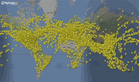 Flightradar24 On Twitter Friday Rush Hour With 16000 Flights In The