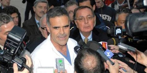 Alberto zangrillo ha dichiarato che il coronavirus è morto: Alberto Zangrillo, medico di Berlusconi: "Il Cavaliere non ...