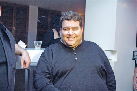 החברה היא חברת בת של רמי לוי שיווק השקמה, חברה ציבורית בשליטתו של. יובל דיין, רמי ורד ודן אריאלי נפרדים מבנות זוגם | TMI