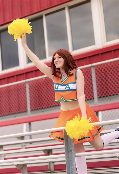 [self] cheerleader uraraka nouvelle cosplay cosplay bit ly 1pirklu in 2020 cosplay