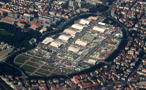 Bis 3.10.2022 auf der theresienwiese statt. 会場のテレージエンヴィーゼ : 今年もビールの季節がやってきた!…「オクトーバーフェスト」が世界各国で盛り上がって ...