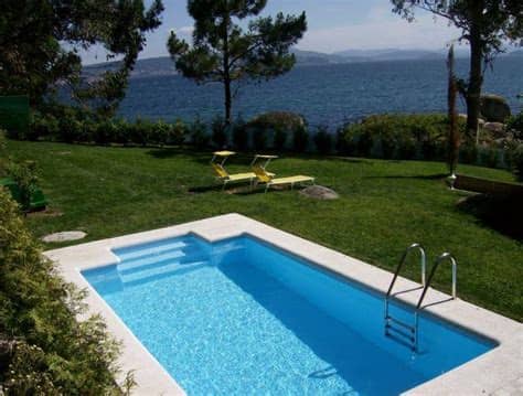 5 km a la playa, 1 km al centro de localidad, 1 km al supermercado. Alquiler casa en Bueu, Galicia con piscina privada y playa ...