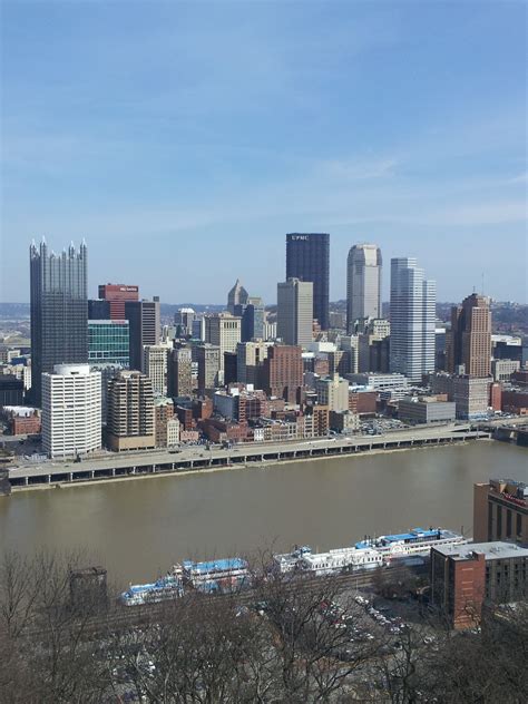 Pittsburgh Skyline | Pittsburgh skyline, City skyline, Skyline