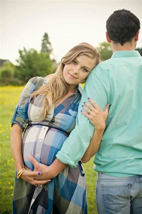 Vintage Pretty Maternity Pictures Pregnancy Photos Couples