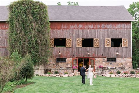 In Search Of A Rustic Outdoor Or Barn Venue In Wi Southeast