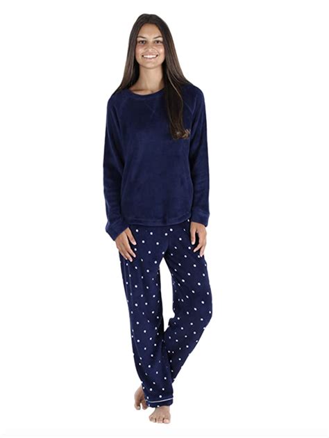 19 Best Pajamas For Women 2022 Comfortable Cozy Sleepwear