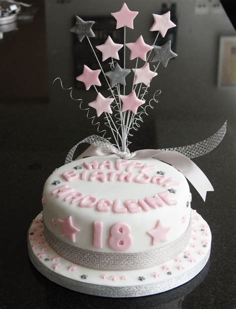 18th Birthday Star Cake And Cupcakes Lovinghomemade