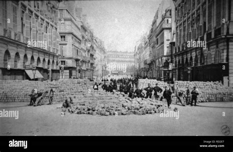 Barricade Paris 1871 Hi Res Stock Photography And Images Alamy