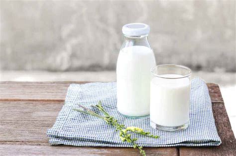 toned milk जानिए टोन्ड मिल्क क्यों है सेहत के लिए हानिकारक