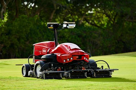 How To Efficiently Manage Your Golf Course And All About The Equipment