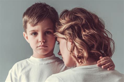 Divorced Mom Says Son 6 Openly Prefers Dad Is Heartbroken
