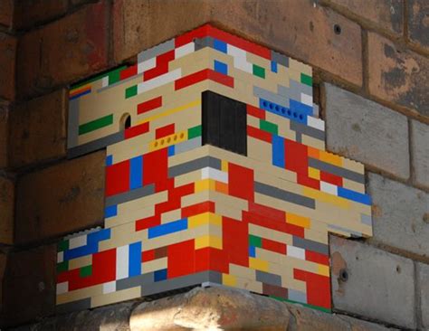 Jan Vormann Dispatchwork Lego Sculptures Amazing Street Art Yarn