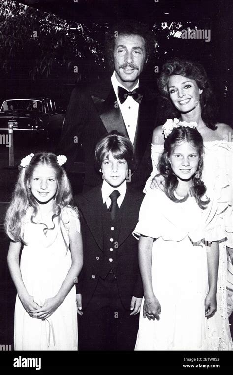 Jennifer Oneill With Jeff Barry And Children Aimee Jennifers