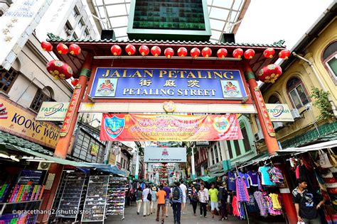 Petaling Street In Chinatown Bargain Hunters Paradise