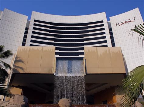 Grand Hyatt Dubai Ist Ein Fünf Sterne Stadthotel