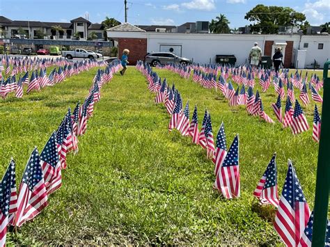 Floridians Remember 911 At Field Of Flags For Fallen Heroes