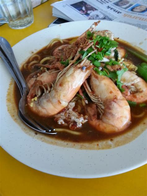 Ada trik dan teknik khusus untuk memancing udang galah. " SEBUAH PERJALANAN": Mee Bandung Udang Galah live in ...