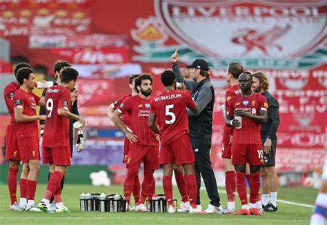 Chelsea finished a distant fourth to city in the premier league this season, 19 points behind the champions and struggling until the last day even to make it back into the competition next season. Premier, Chelsea-Manchester City 2-1: Liverpool campione d ...