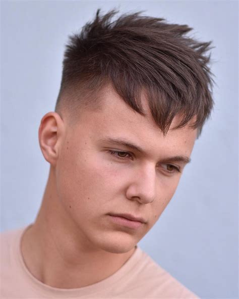 latest haircut for round face men best hairstyles for round faces for men 35 trendy long