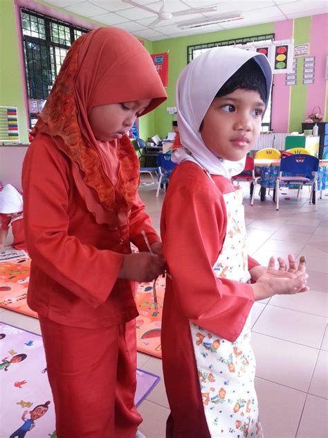 Cara menerapkan nilai murni kepada pelajar. CIKGU EELA (IL) PRESCHOOLERS @ PCE: Perkembangan Sosio ...