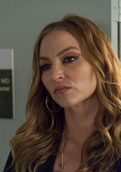 Drea De Matteo As Wendy In Sons Of Anarchy Laying Pipe 5x03 Drea
