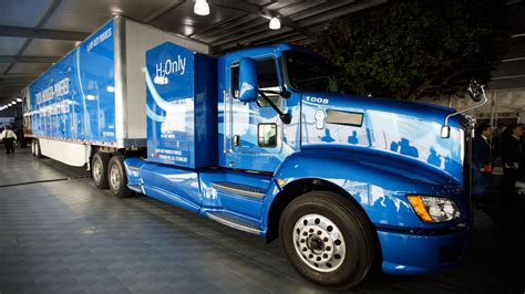 Toyota Paccar Team Up On Clean Hydrogen Trucks For Polluted La Ports