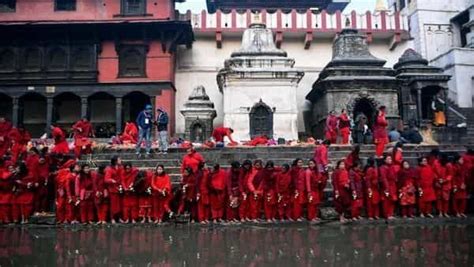 Nepals Iconic Pashupatinath Temple To Reopen From