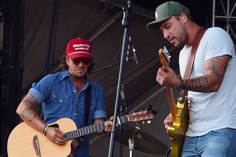 Love And Theft Reveal Sultry Love Song ‘amen From New Self Titled Album