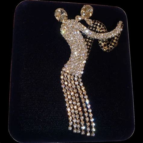 Butler And Wilson Figural Rhinestone Dancing Couple Brooch Ebay With