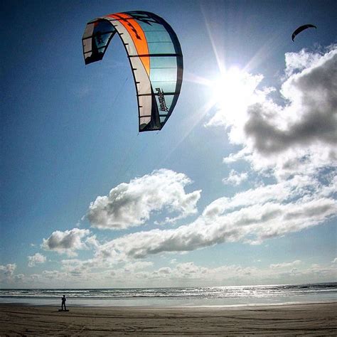 Browse our list of swimming classes and water sport lessons in seattle, wa to hone your skills. Kite Landboarding At Grayland, Wa | Kite surfing, Surfing ...