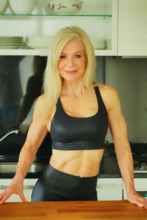 Fit Melbourne Grandmother Stuns With Six Pack