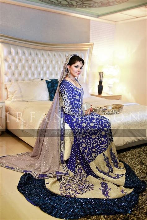 Latest Pakistani Bridal Dresses Pictures 2017-2018 ...