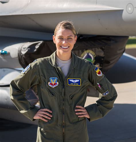 Fighter Pilot Zoe Kotnik Fighter Pilot Female Pilot Air Force Women