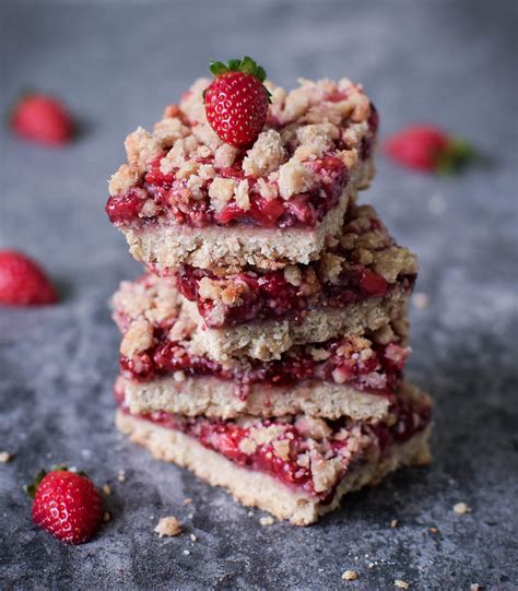 Strawberry dessert tostadamandy's recipe box. Strawberry Crumb Bars | Easy Vegan Crumble Cake Recipe ...