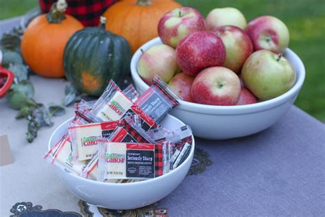 How to Throw a Fall Harvest Party | Fall harvest party, Harvest party, Fall harvest