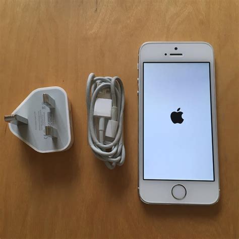 White Iphone 5s 16gb In Newcastle Tyne And Wear Gumtree
