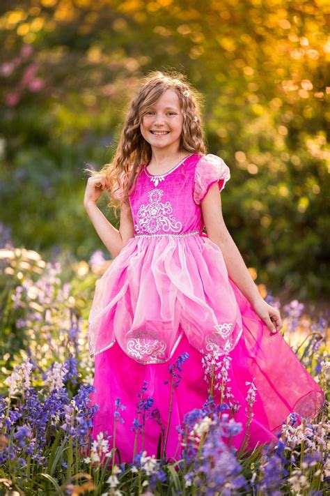 Deluxe Sparkle Pink Princess Dress Dress Up Outfits Girls Dress Up