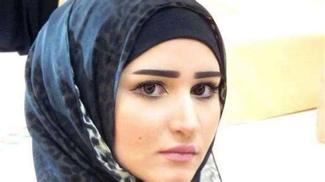 حبس المغردة الكويتية سارة الدريس 21 يوما بتهمة الإساءة للذات الأميرية العرب والعالم الوطن