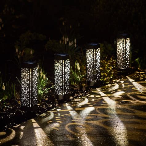 Best Solar Spot Lights For Garden Uk - Best solar lights to brighten up your garden
