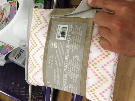 Belly bands are the most economical way to package your product or printed material. Velcro reusable fabric belly band | Packaging inspiration ...
