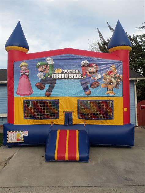 Super Mario Bros Bounce House Brincolin