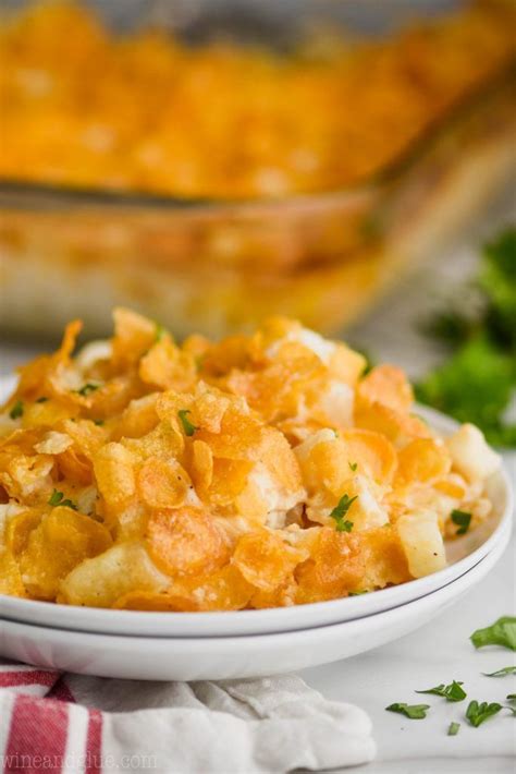 This Cheesy Potato Recipe Is A Simple And Easy Side Dish That Everyone