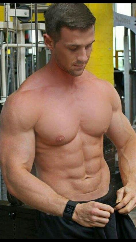 Men S Fitness And Workouts Fix Inspiring Fitness Guys To Follow On Instagram Immediately Mens